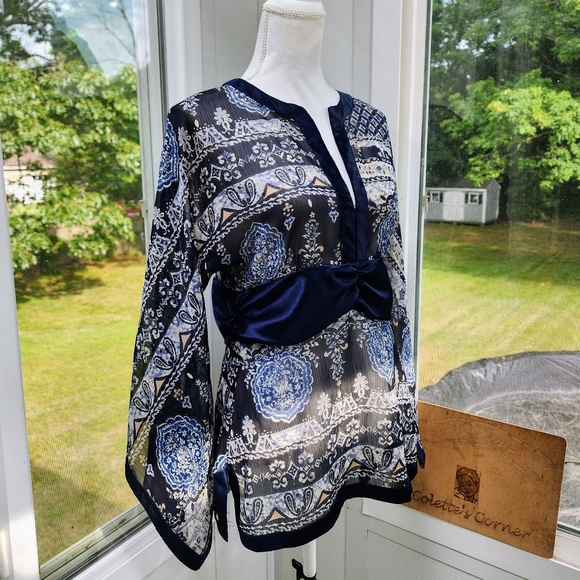 Rampage Navy Blue Satin Trim Sheer Print Waist Defined Bell Sleeve Tunic Top - Picture 13 of 14